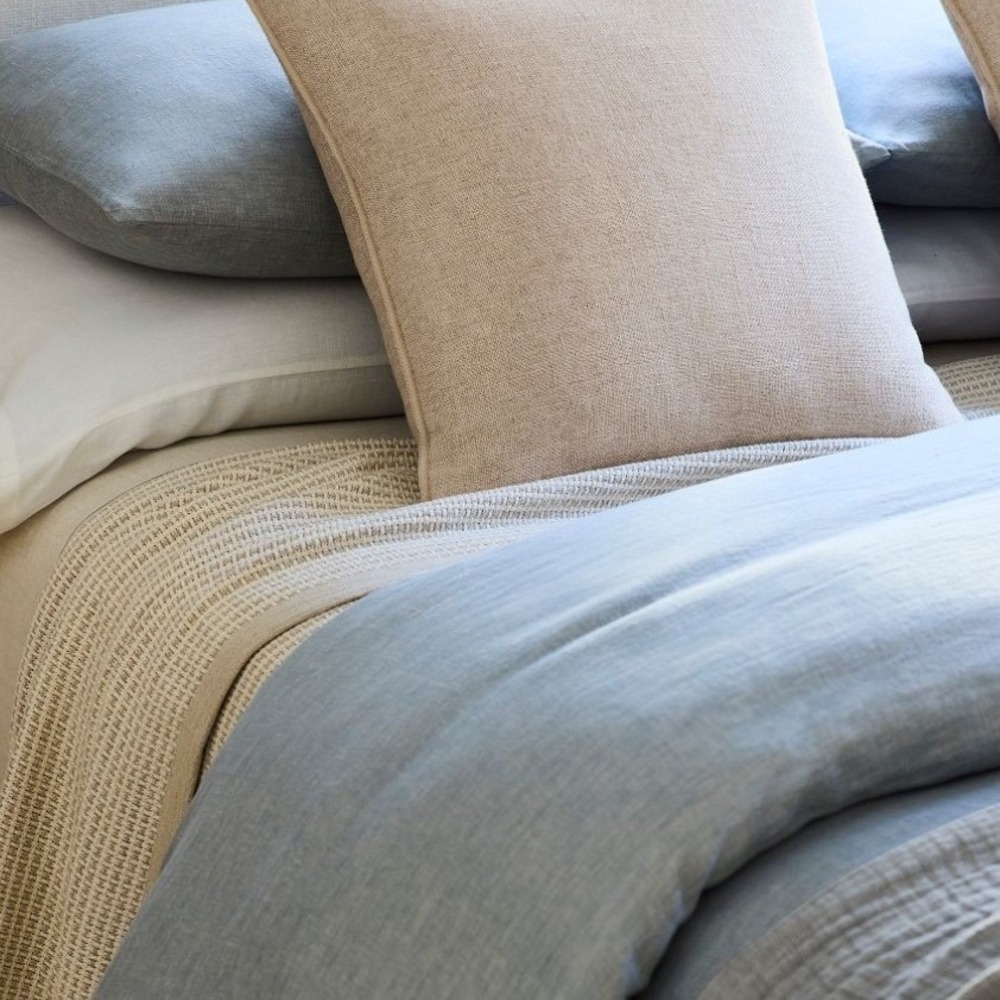 West Elm Flax Linen Duvet Cover Set Chambray Melange King Cal King Blue Gray
